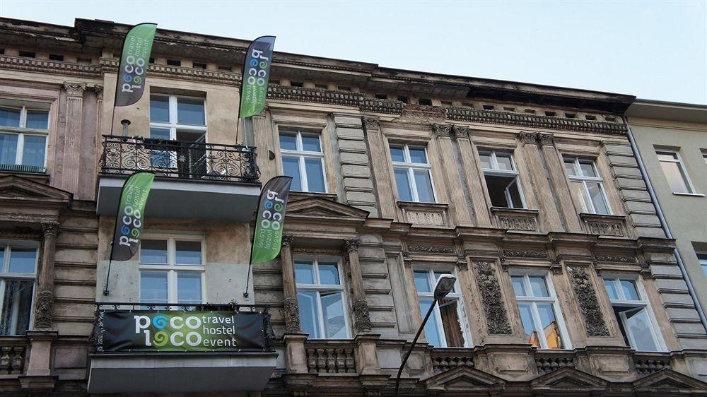 Poco Loco Hostel Poznan Bagian luar foto