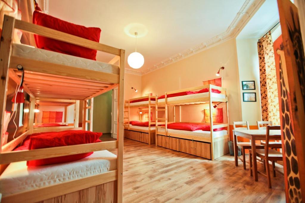 Poco Loco Hostel Poznan Ruang foto