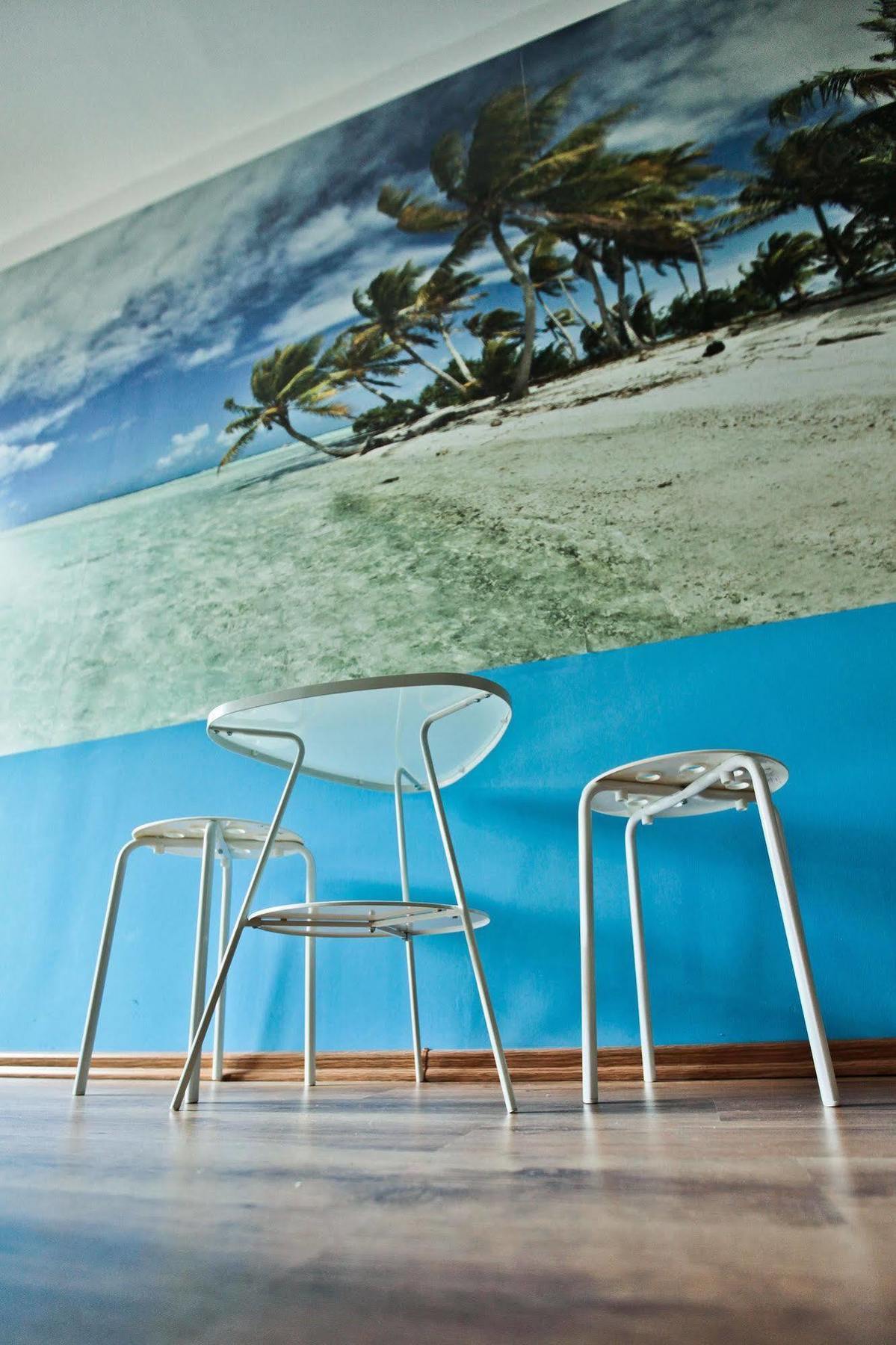Poco Loco Hostel Poznan Bagian luar foto