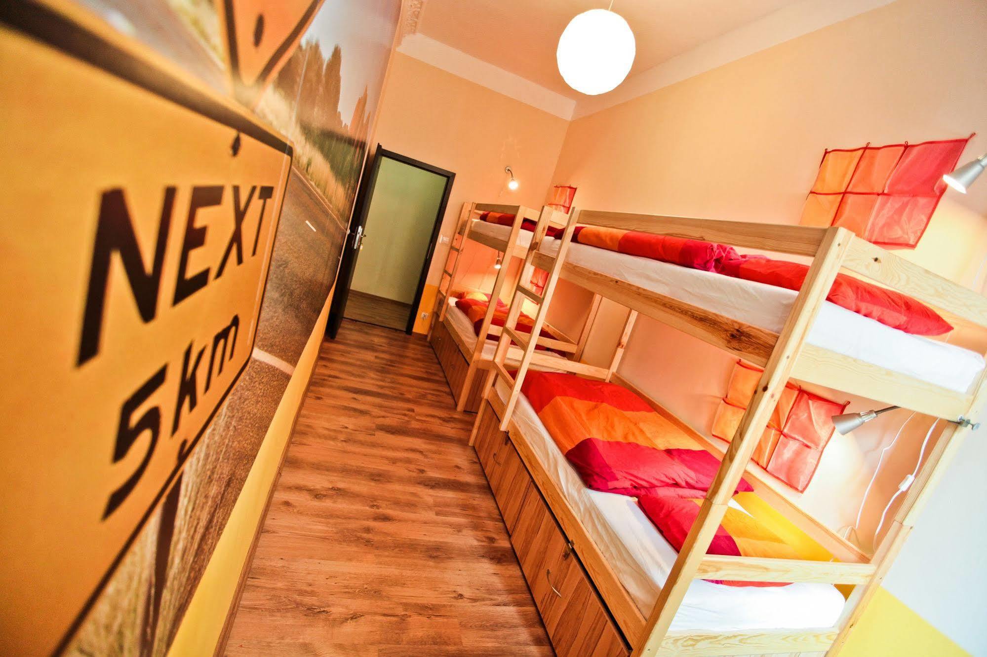 Poco Loco Hostel Poznan Bagian luar foto